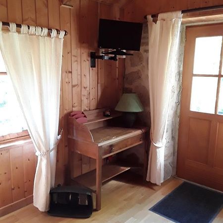 L'Auberge Chez Leon Le Chambon-sur-Lignon Exteriör bild