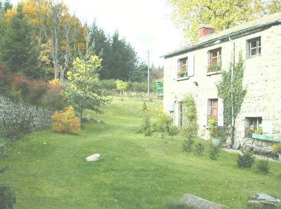 L'Auberge Chez Leon Le Chambon-sur-Lignon Exteriör bild